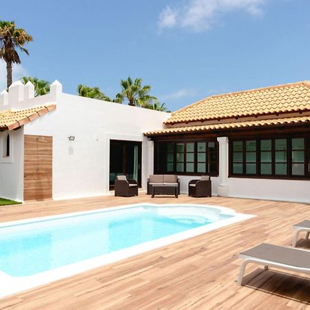 Villa Relax Deluxe Private Pool Corralejo By Holidays Home Dış mekan fotoğraf