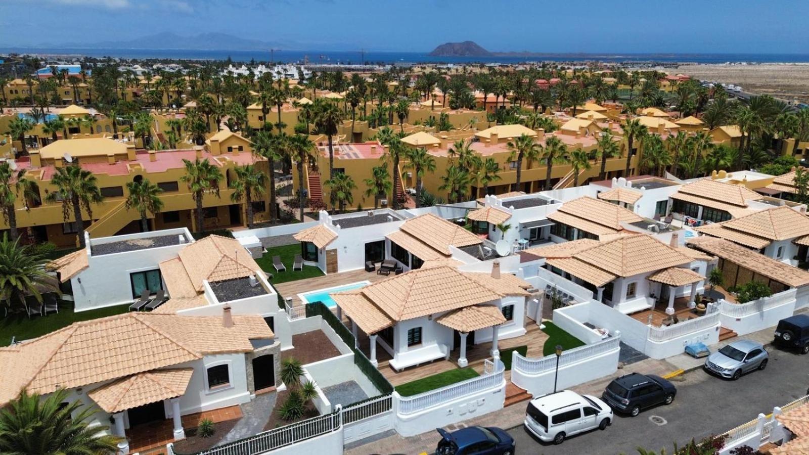 Villa Relax Deluxe Private Pool Corralejo By Holidays Home Dış mekan fotoğraf